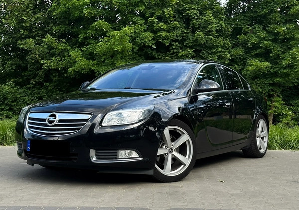 Opel Insignia cena 30700 przebieg: 180000, rok produkcji 2009 z Zwoleń małe 232